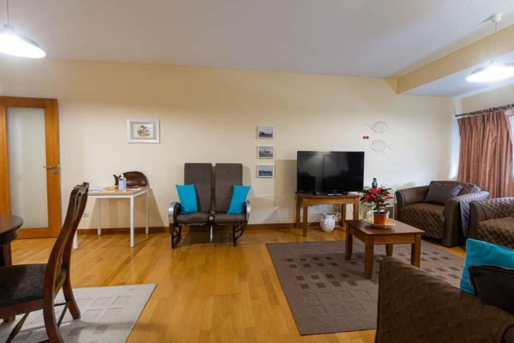 S.George Apartment ปอนตาเดลกาดา ภายนอก รูปภาพ